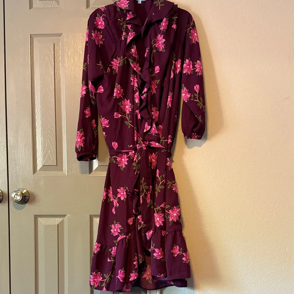 Draper James Plus Size Plum Floral Wrap Dress with Ruffles - Picture 1 of 12